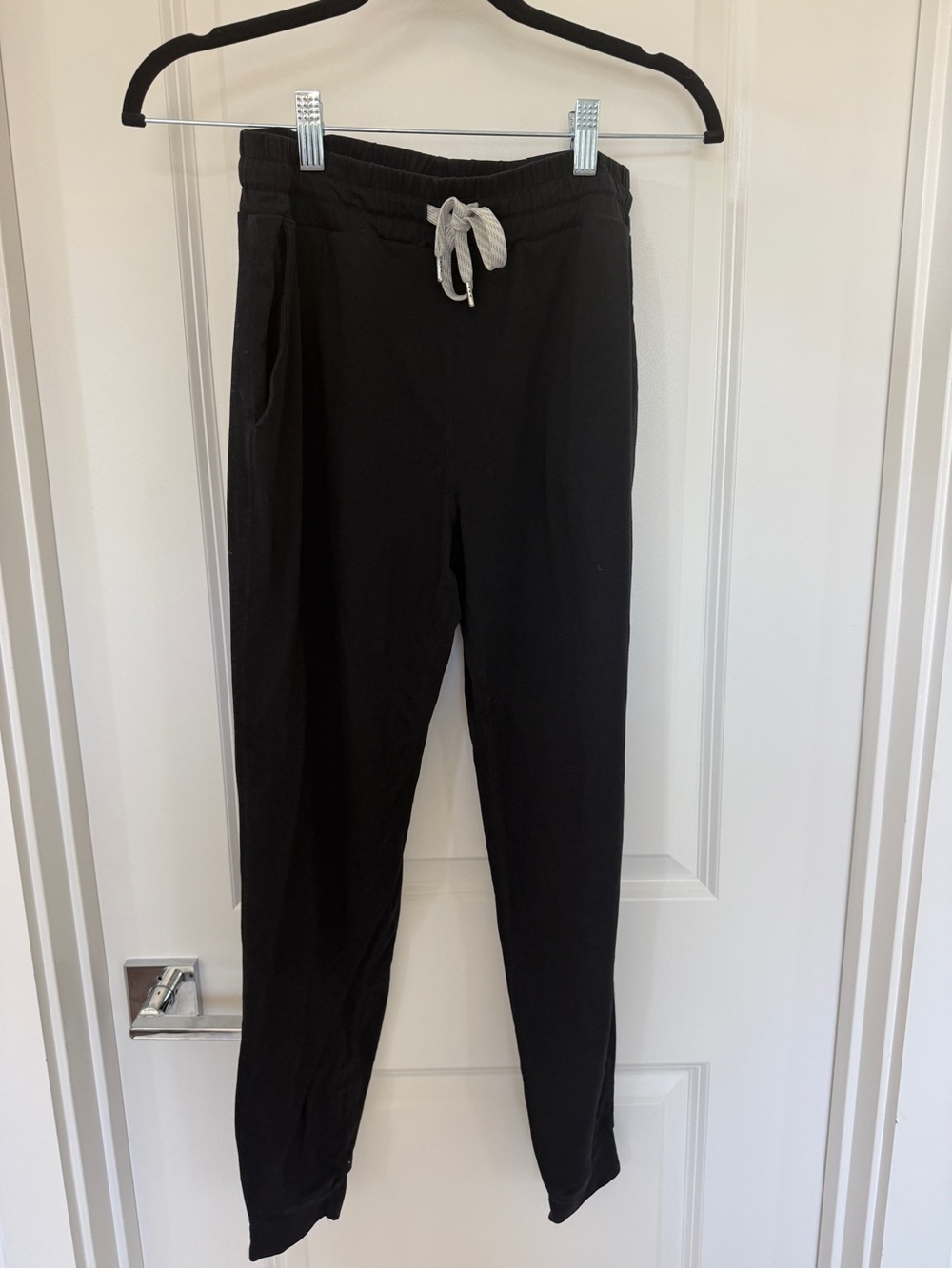 Vuori Performance Jogger - Black